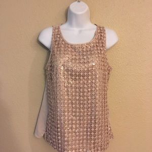 White House Black Market size M